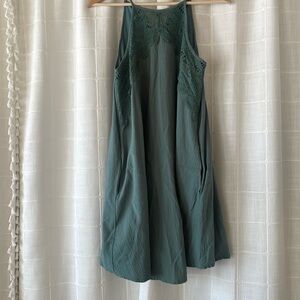 J.NNA small green dress with pockets and lace